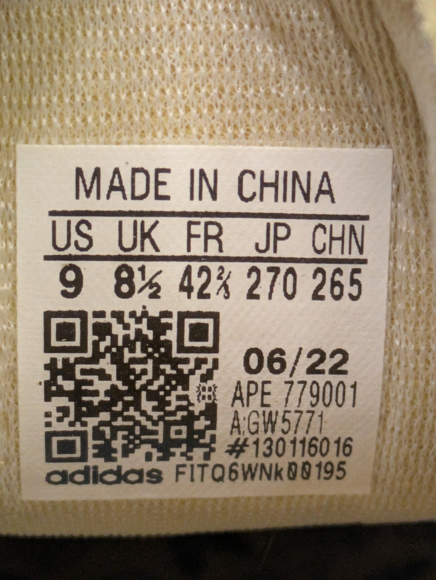 Adidas Sunshine Size 8.5 Casual Station