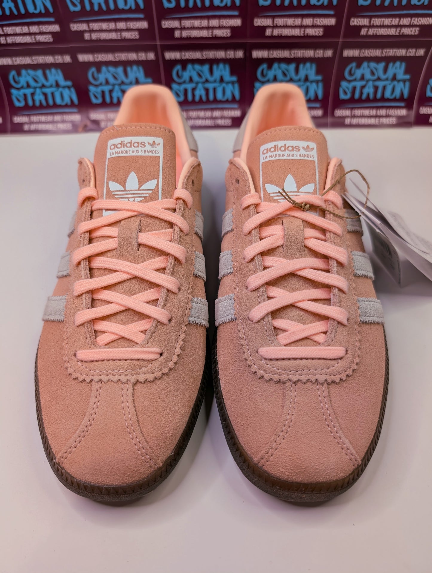 Adidas Bermuda W Size 7 & 8 - NEW