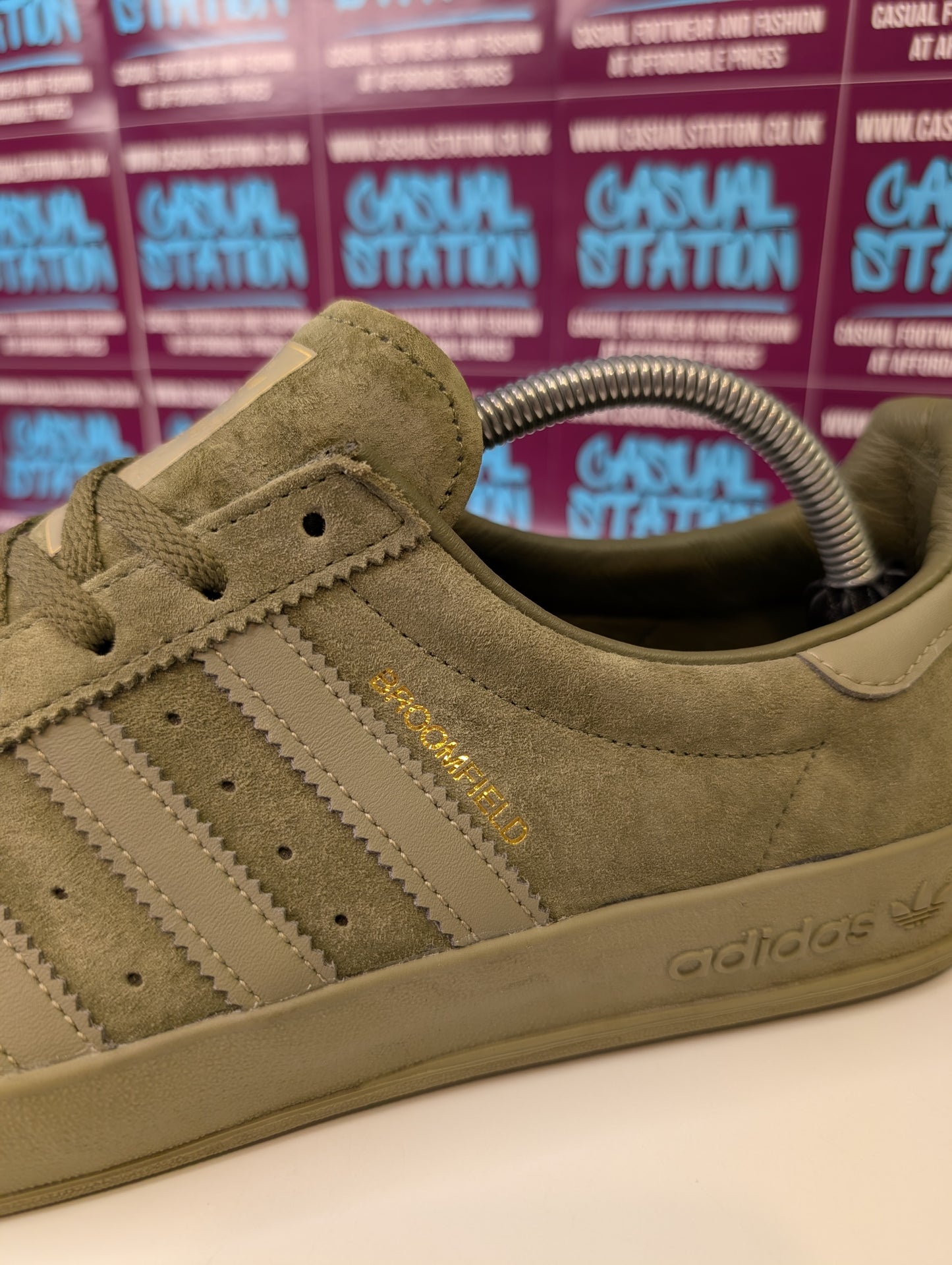 Adidas Broomfield Trainers UK 9
