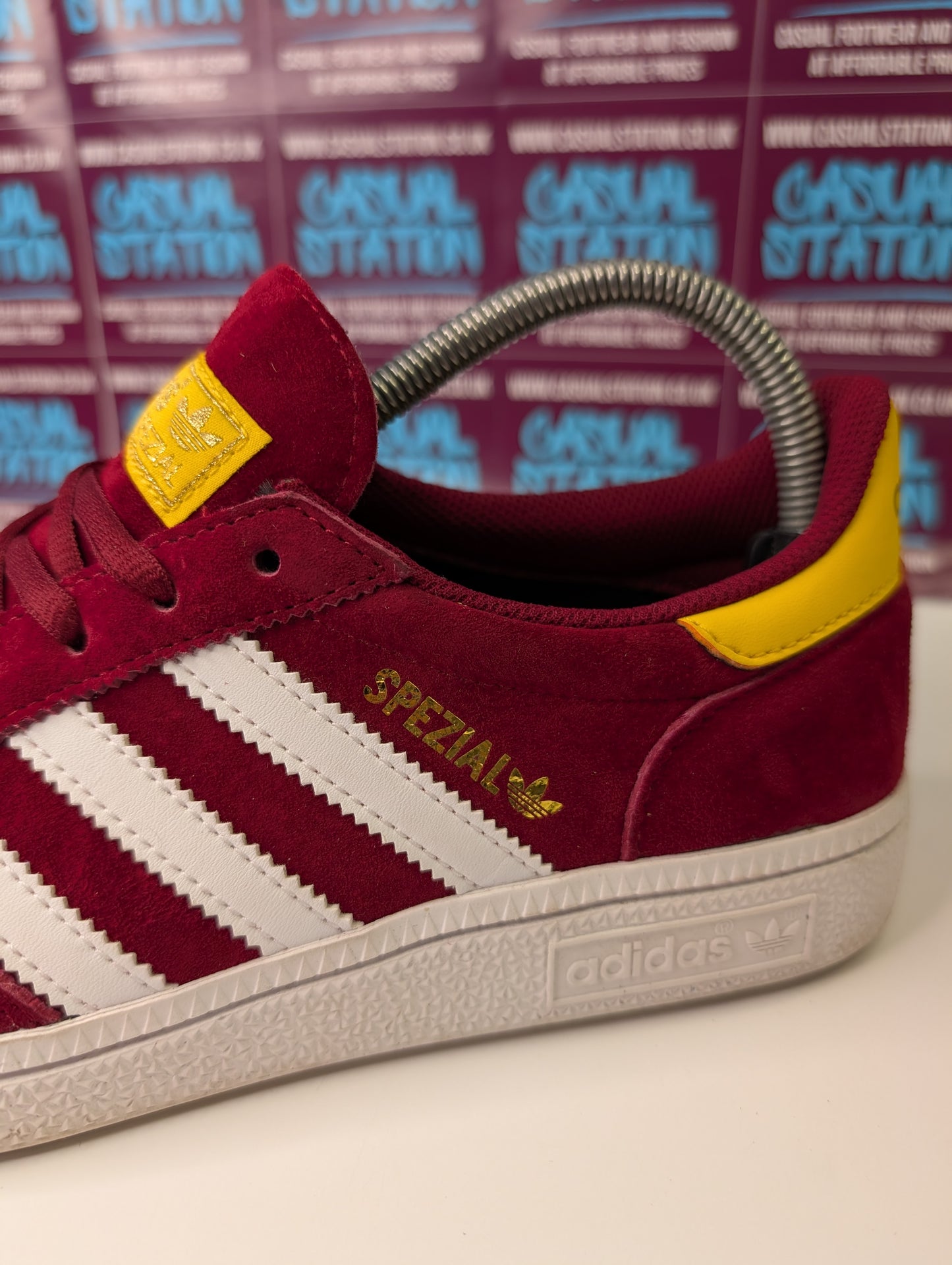 Adidas Handball Spezial Trainers UK 6