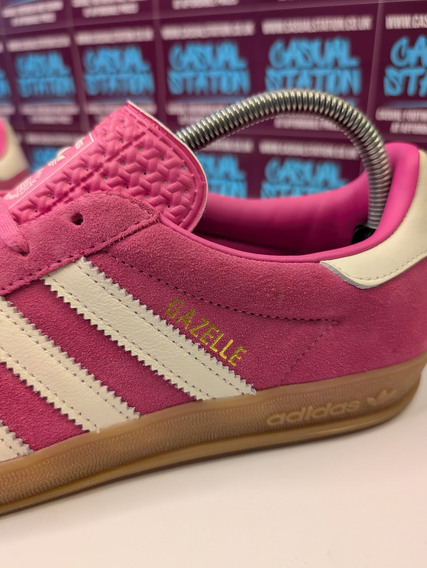 Adidas Gazelle Indoor Size 6.5 Casual Station