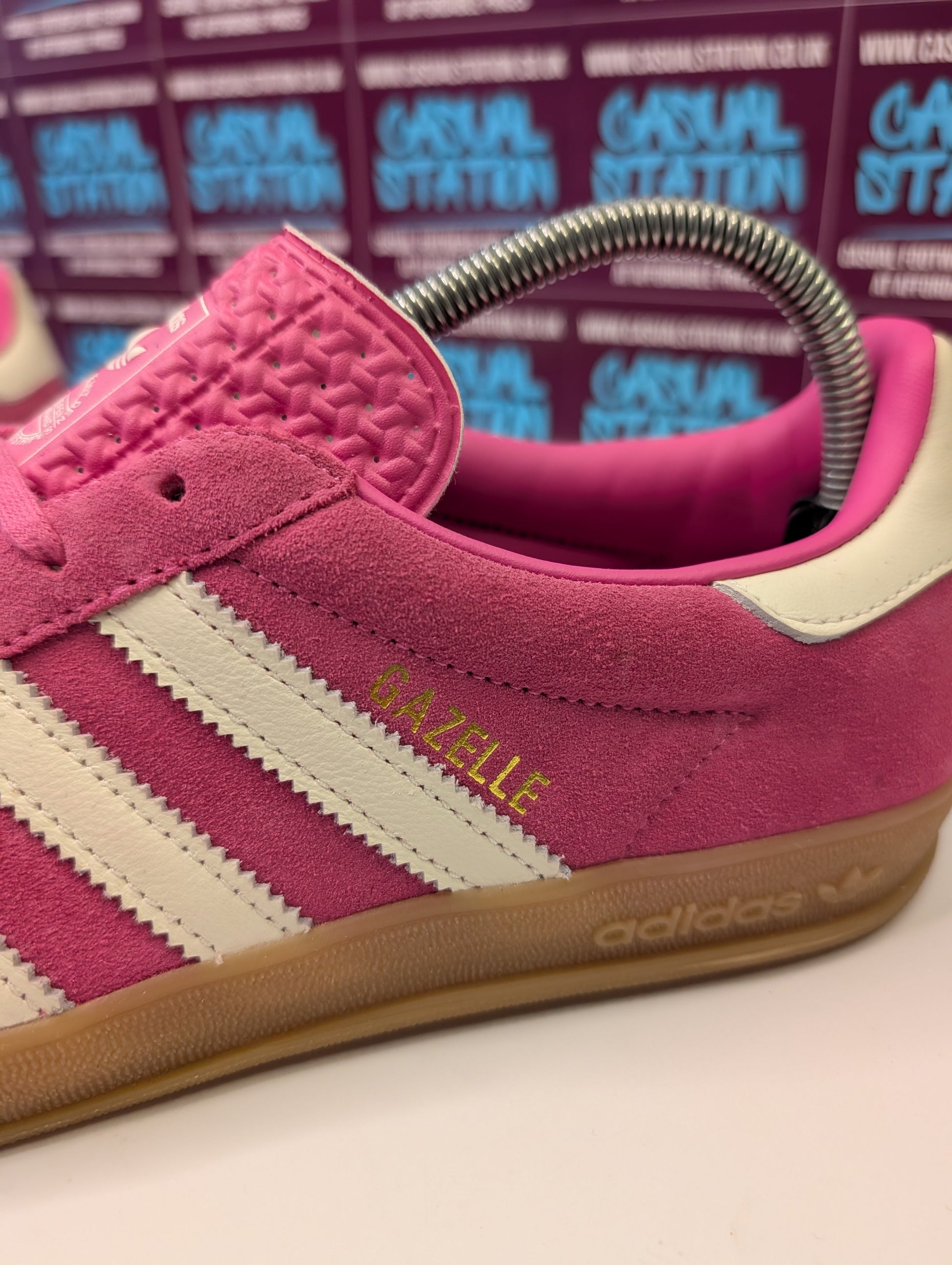 Adidas Gazelle Indoor Size 6.5 Casual Station