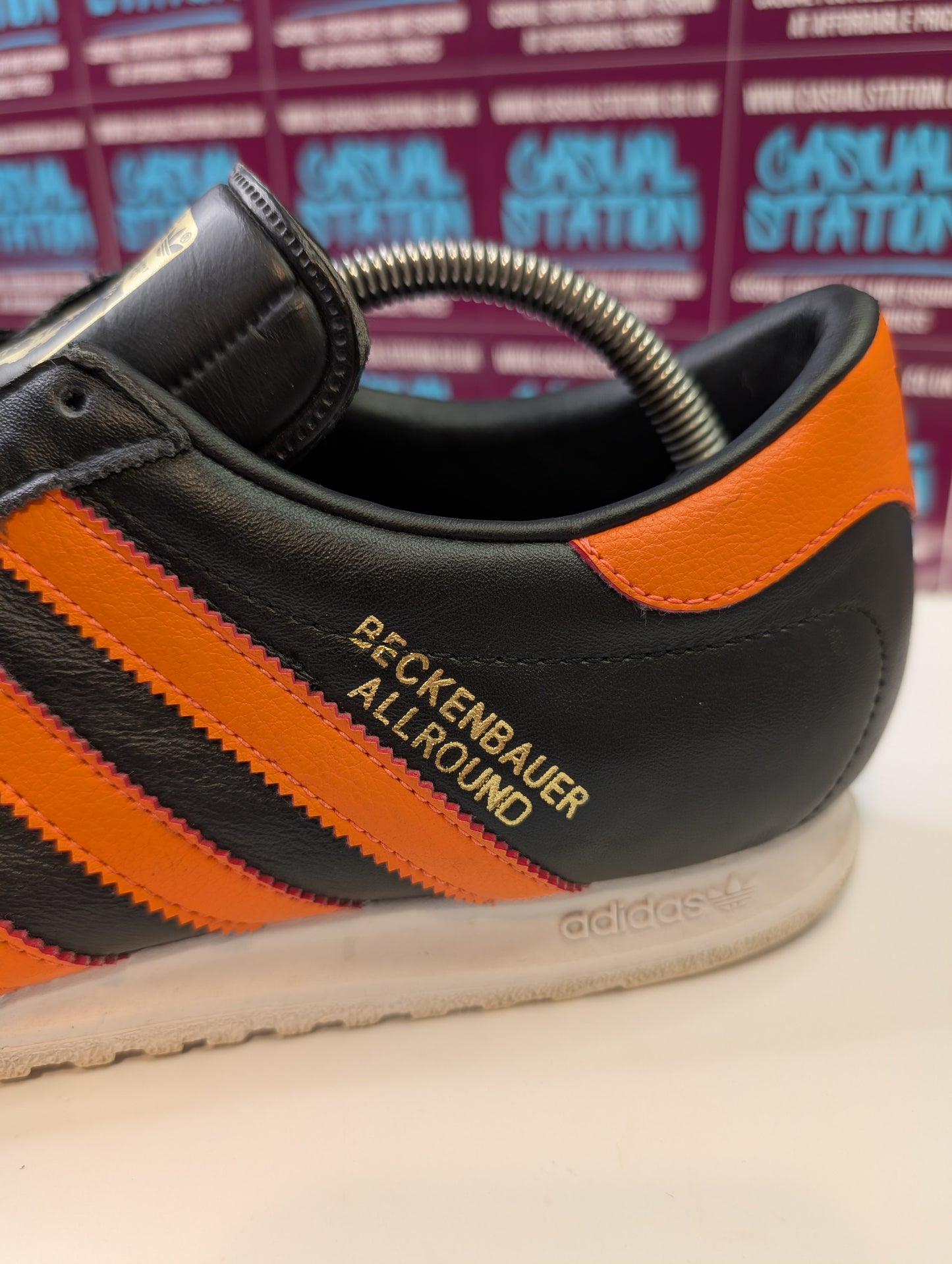 Adidas Beckenbauer Allround 2010 Size 10