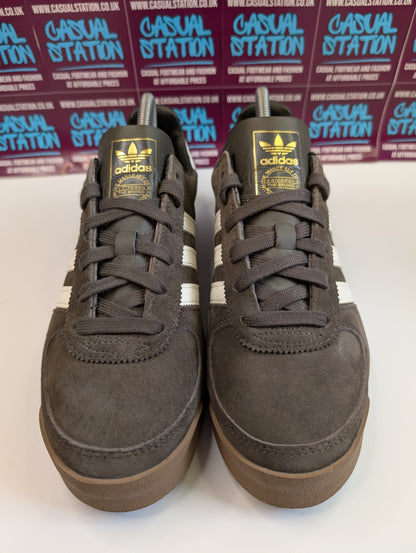 Adidas AS 520 Size 8 Casual Station