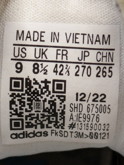 Adidas Jeans Size 8.5 Casual Station