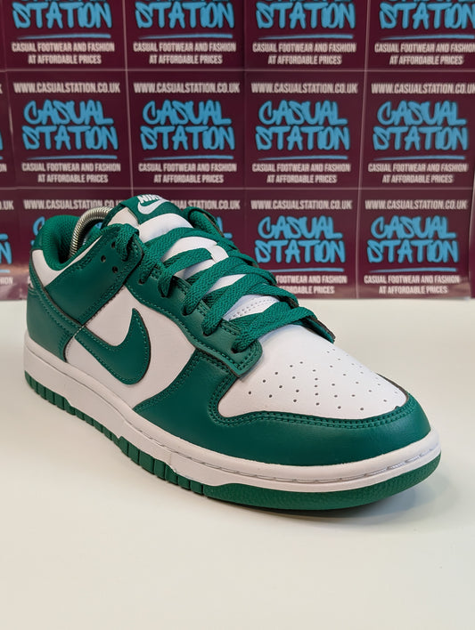 Nike Dunk Low Retro Size 7.5