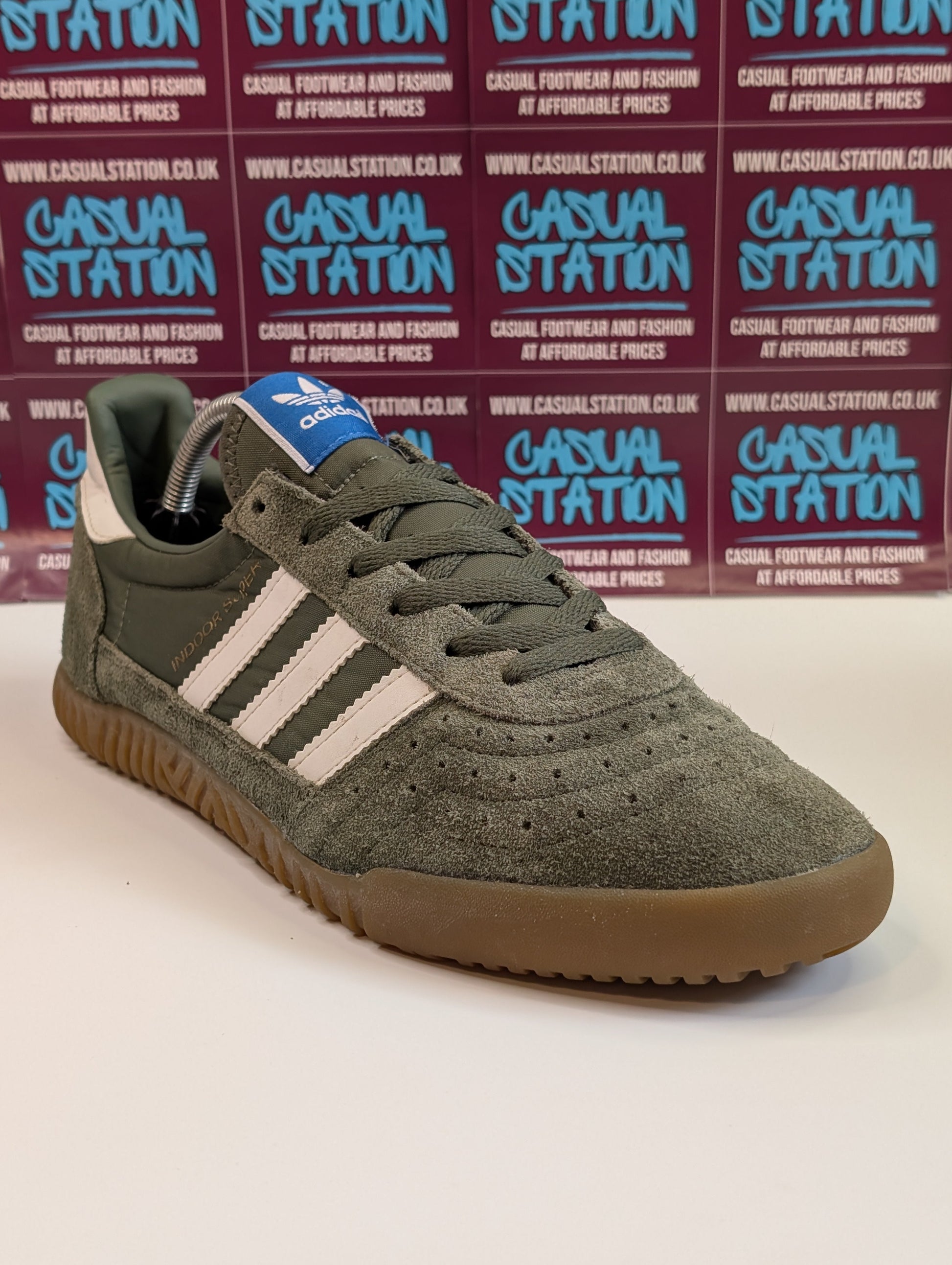 Adidas Indoor Super Size 10 – Casual Station