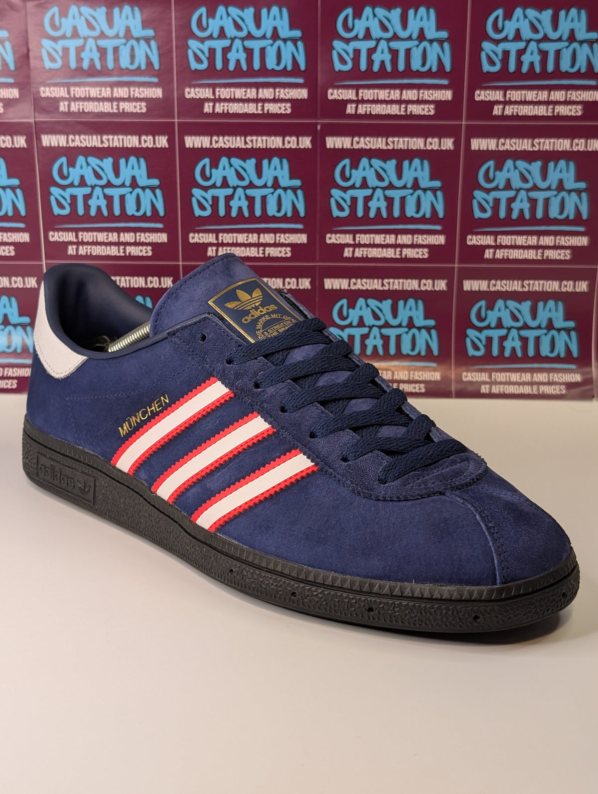 Adidas Munchen Trainers UK 11