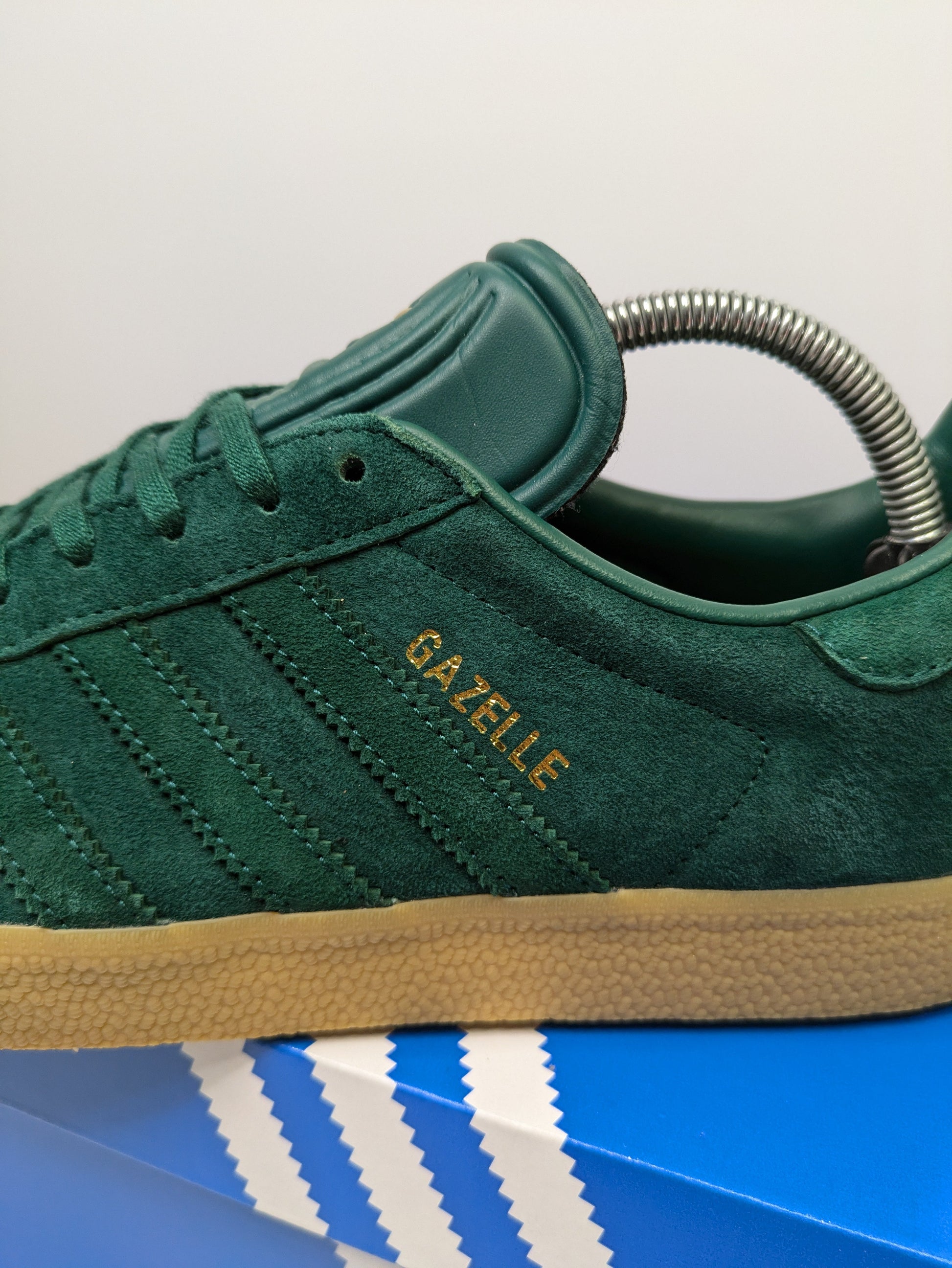 Adidas Gazelle Size 9 Casual Station