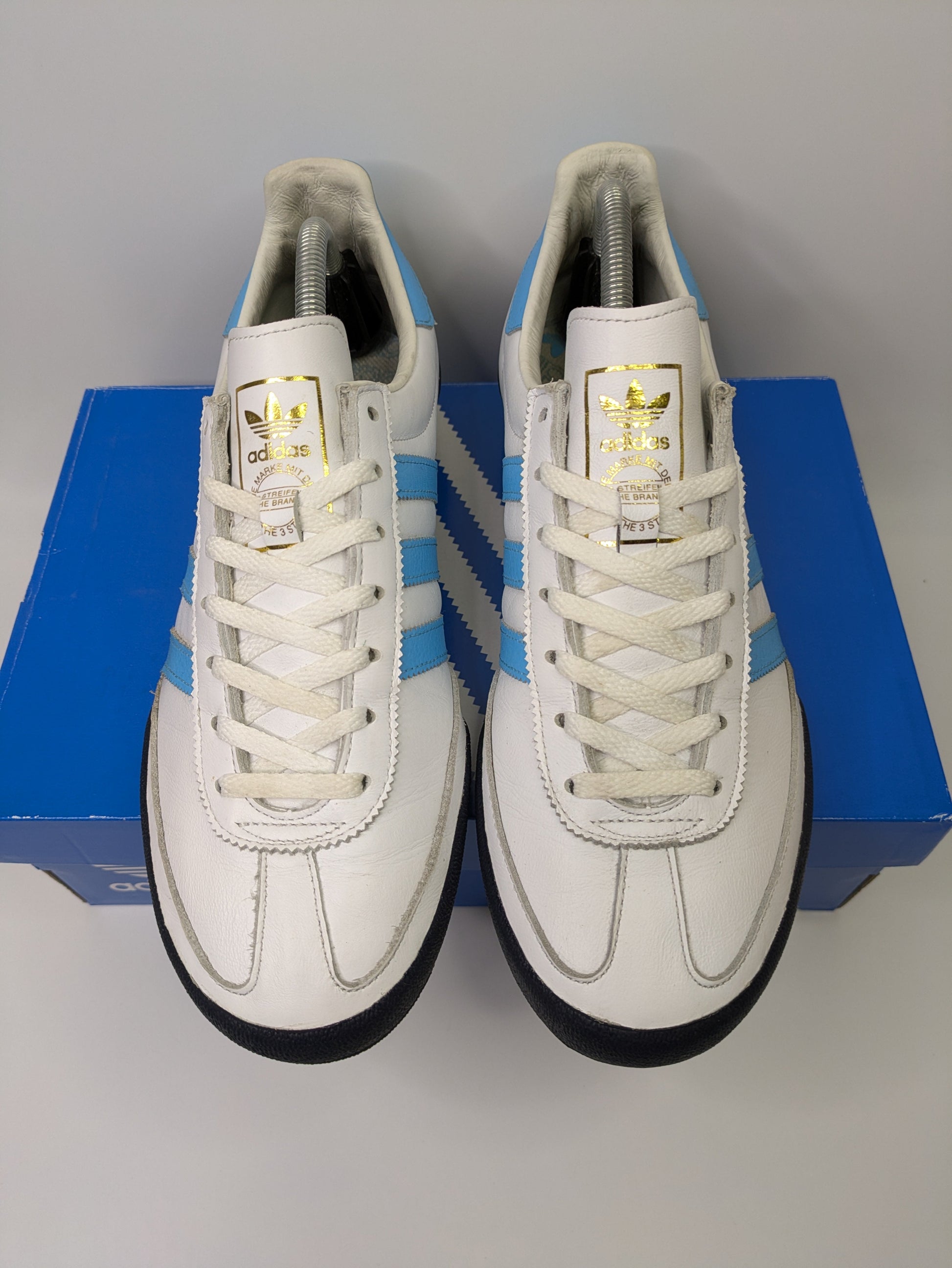 Adidas Jeans Size 8.5 Casual Station
