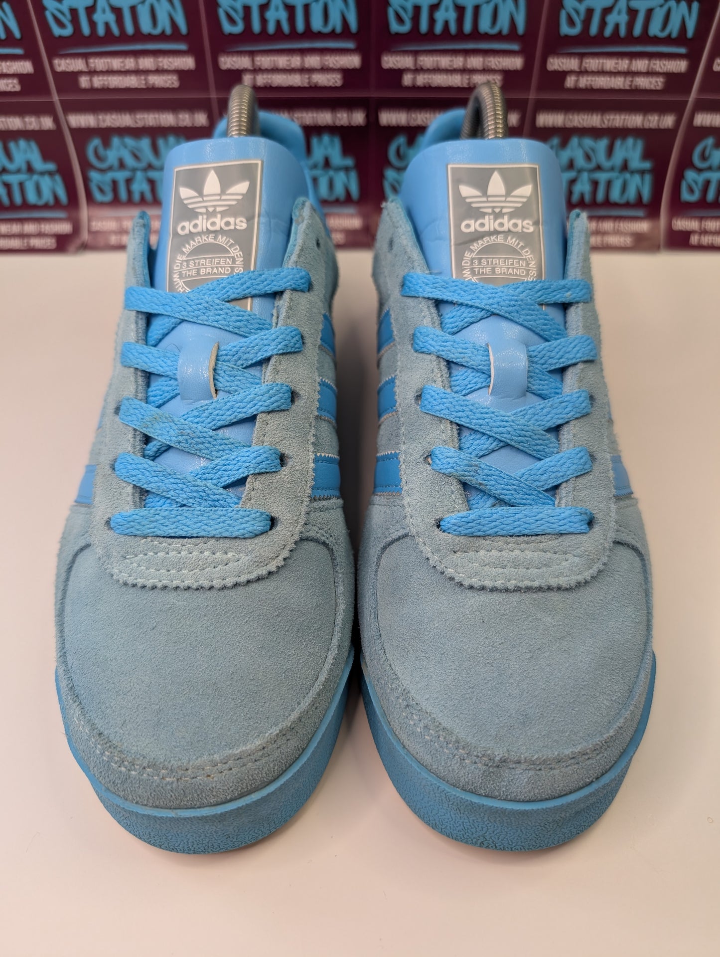 Adidas AS 520 Size 6.5