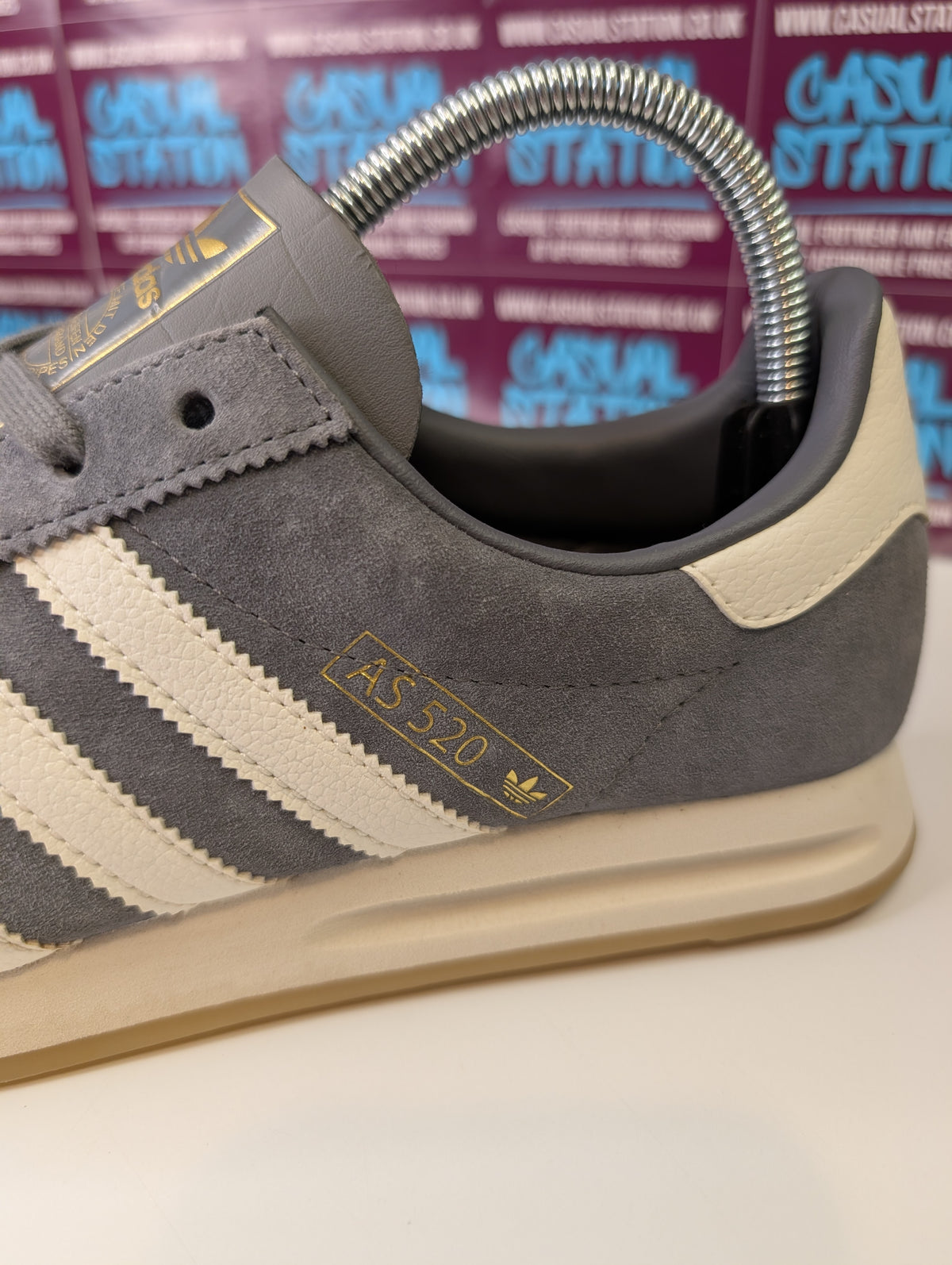 Adidas AS520 Trainers UK 7