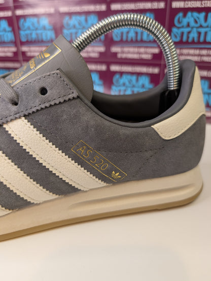 Adidas AS520 Trainers UK 7