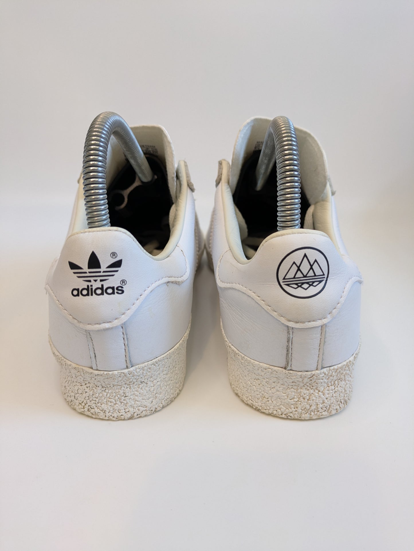 Adidas SPZL Yabisah Size 5