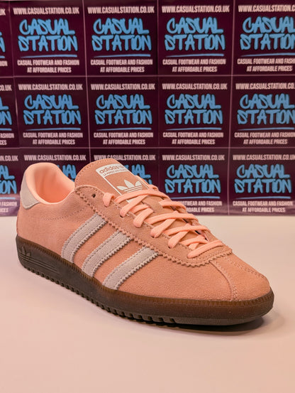 Adidas Bermuda W Size 7 & 8 - NEW