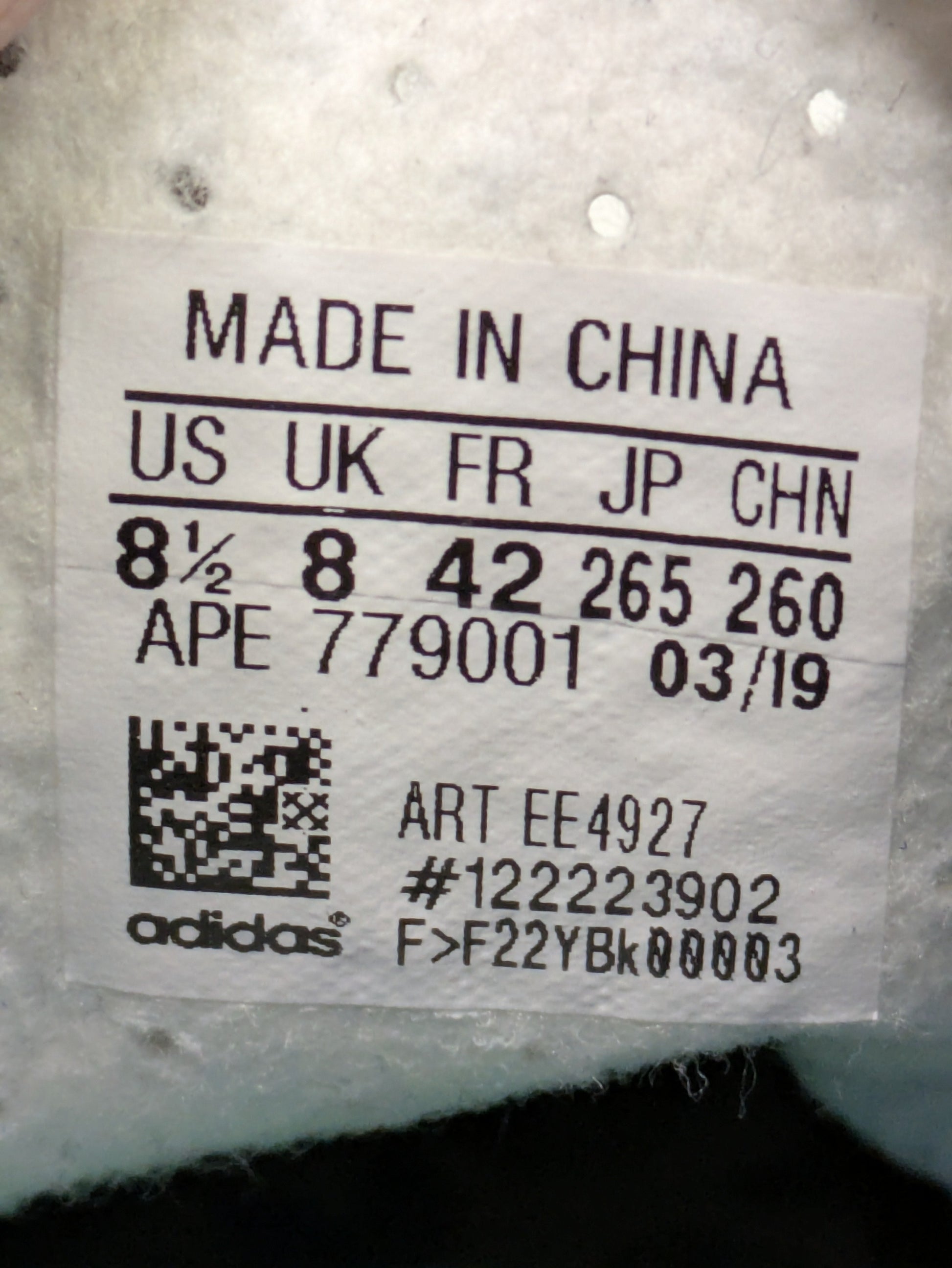 Adidas Bern City Series Size 8 Casual Station