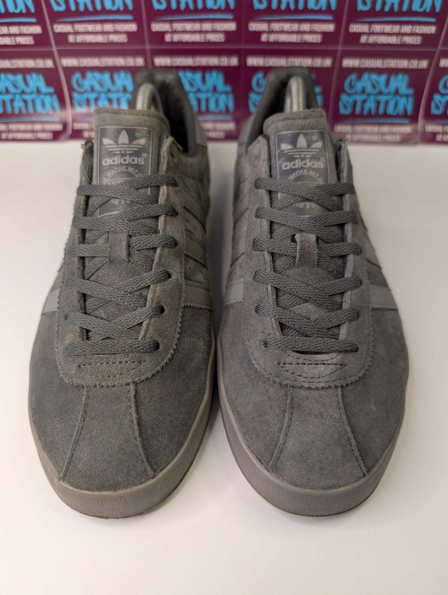 Adidas Broomfield Trainers UK 9